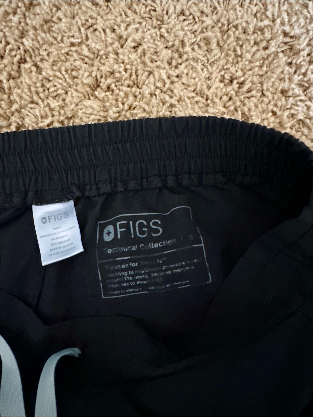 HTF Figs Fionlite Black Scrub Pants Small - Picture 10 of 10